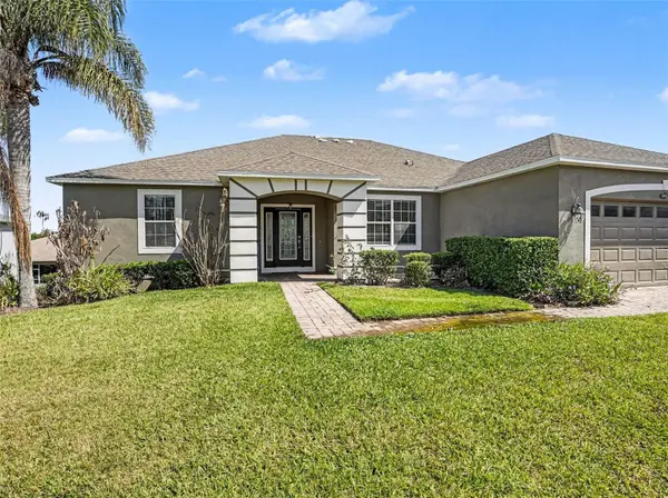 1042 HARMONY LN, Clermont, FL 34711
