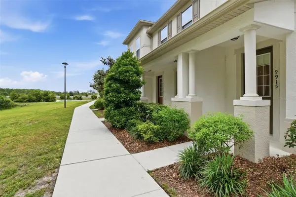 9915 HIGHLAND SKY ALY, Orlando, FL 32832