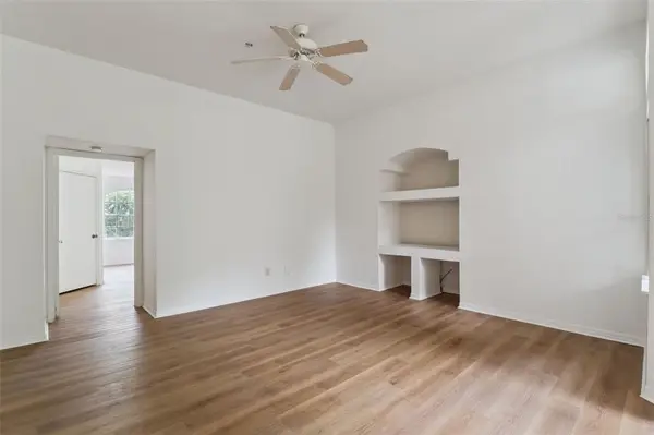 7270 WESTPOINTE BLVD #931, Orlando, FL 32835