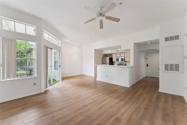 7270 WESTPOINTE BLVD #931, Orlando, FL 32835