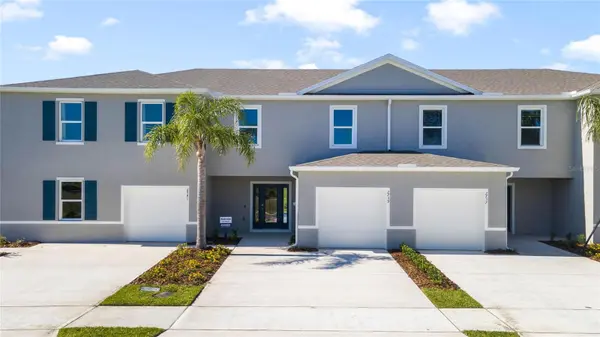 2737 SILVER CANOE DR, Edgewater, FL 32141