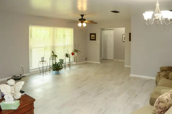 8424 NW 2 PL, Gainesville, FL 32607