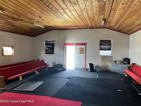 929 S DELEON AVE, Titusville, FL 32780