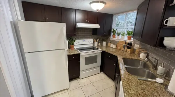 1948 LAKE ATRIUMS CIR #113, Orlando, FL 32839