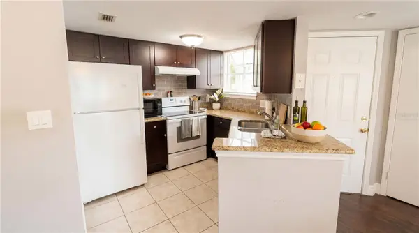 1948 LAKE ATRIUMS CIR #113, Orlando, FL 32839