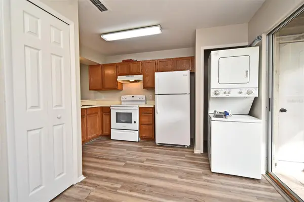 144 RESERVE CIR #112, Oviedo, FL 32765