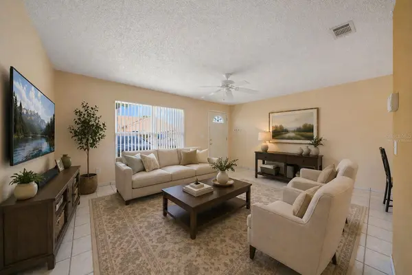 67 E COUNTRY COVE WAY, Kissimmee, FL 34743