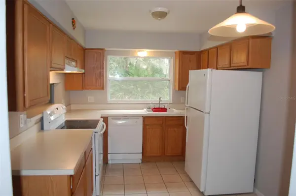 2887 N BERMUDA AVE, Apopka, FL 32703