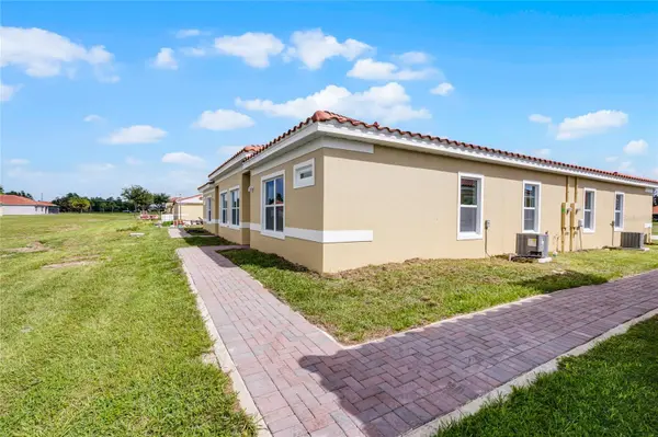 1828 CORIANDER DR, Kissimmee, FL 34759