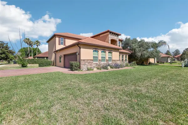 10151 YONAOMI CIR, Clermont, FL 34711
