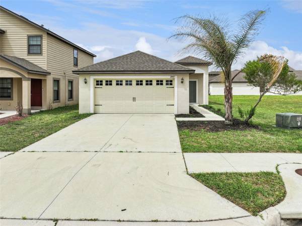 2447 CASPIAN DR, Lakeland, FL 33805