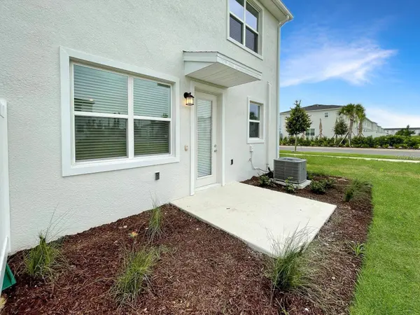 218 NINE IRON DR, Davenport, FL 33896