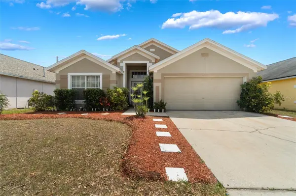 640 LADY DIANA DR, Davenport, FL 33837