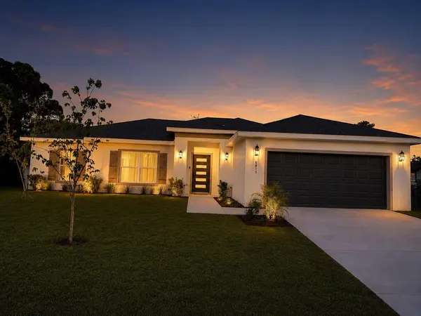 5813 REGENT RD, Venice, FL 34293