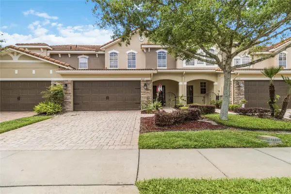 2107 VELVET LEAF DR, Ocoee, FL 34761