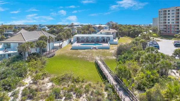 2117 OCEAN DR, New Smyrna Beach, FL 32169