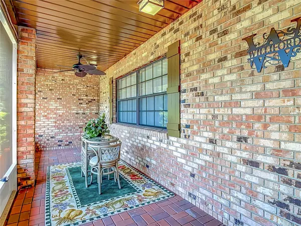 17819 PALM ST, Umatilla, FL 32784