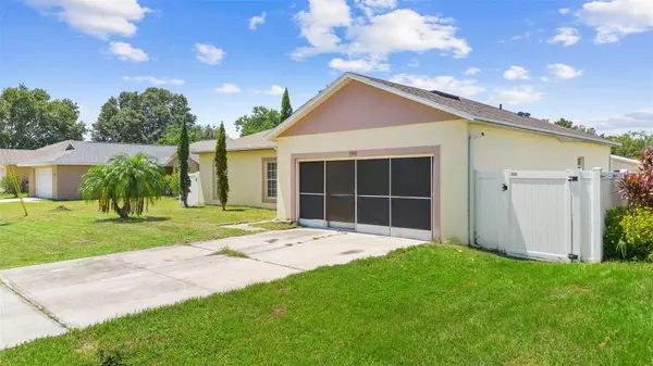 1040 CANNOCK DR, Kissimmee, FL 34758
