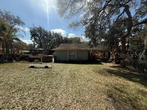 684 STRATFORD DR, Deland, FL 32724