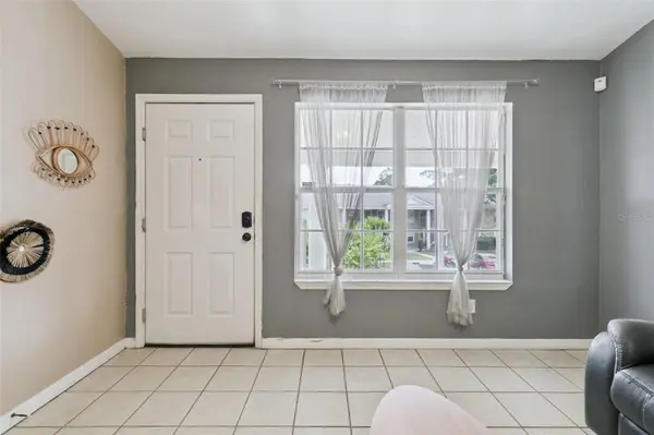 145 RESERVE CIR #205, Oviedo, FL 32765