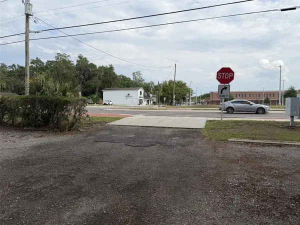 131 W BROADWAY ST #1001, Oviedo, FL 32765