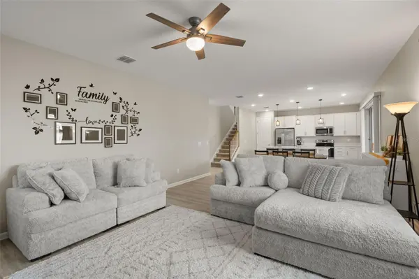1542 SUGARBELLE CIR, Mascotte, FL 34753