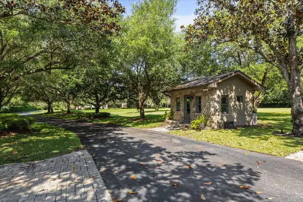 2878 MARKHAM WOODS RD, Longwood, FL 32779