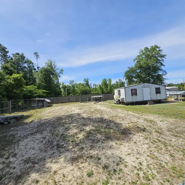 12132 PINERIDGE RD, Fountain, FL 32438