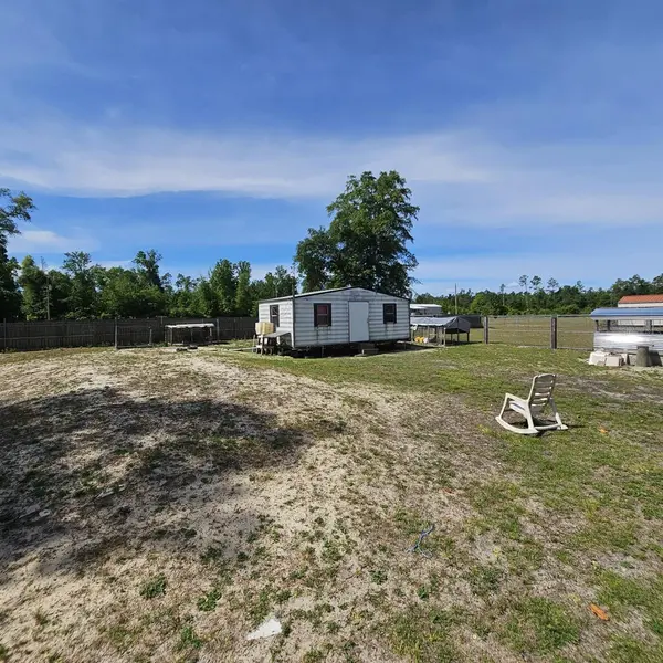 12132 PINERIDGE RD, Fountain, FL 32438