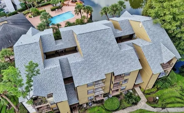1908 LAKE ATRIUMS CIR #10, Orlando, FL 32839