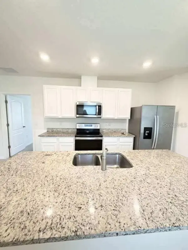 6877 BOTANIC BLVD BLVD, Harmony, FL 34773