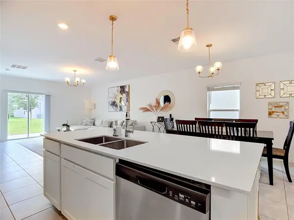 526 HATTERAS RD, Davenport, FL 33837