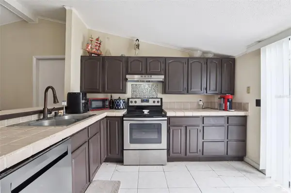 25 W THRUSH ST, Apopka, FL 32712