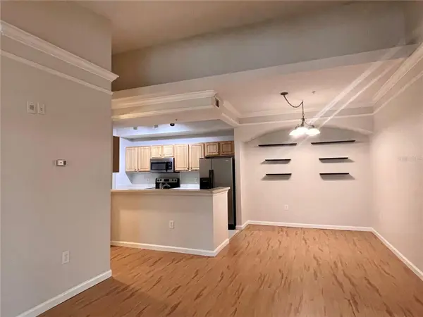 12102 POPPY FIELD LN #111, Orlando, FL 32837