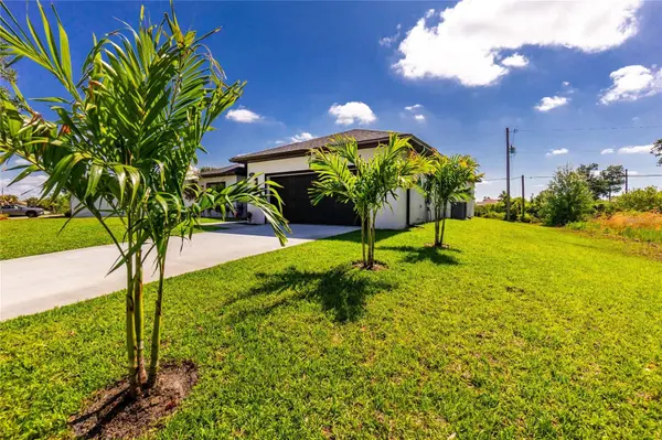 7316 DONAHUE ST, Port Charlotte, FL 33981
