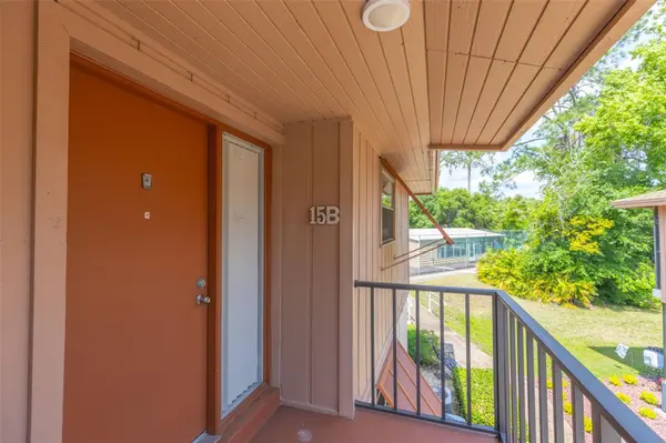 180 MAGNOLIA WOODS CT #15B, Deltona, FL 32725