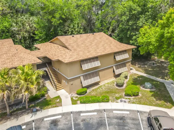110 CYPRESS WOODS CT #7D, Deltona, FL 32725