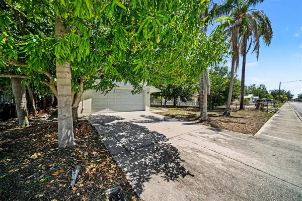 5301 82ND AVE N, Pinellas Park, FL 33781