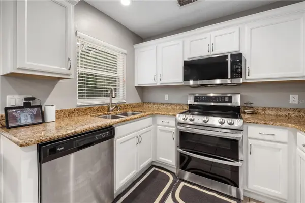 1154 DEER LAKE CIR, Apopka, FL 32712