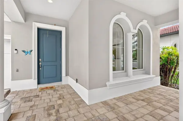 15554 PANTHER LAKE DR, Winter Garden, FL 34787