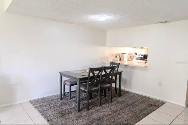 4267 S SEMORAN BLVD #11, Orlando, FL 32822