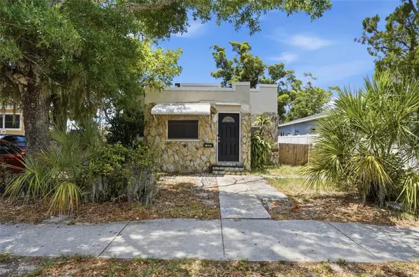 1909 19TH ST S, St Petersburg, FL 33712