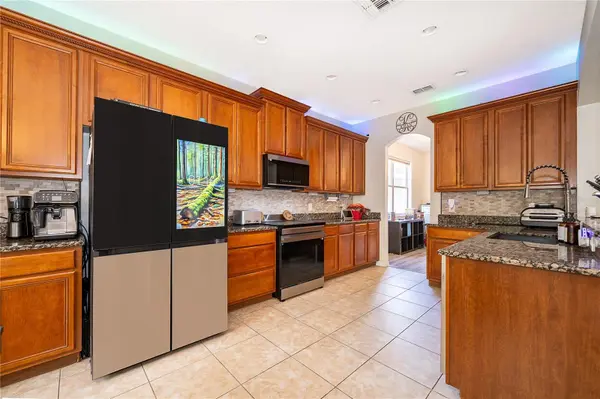 9808 BENNINGTON CHASE DR, Orlando, FL 32829