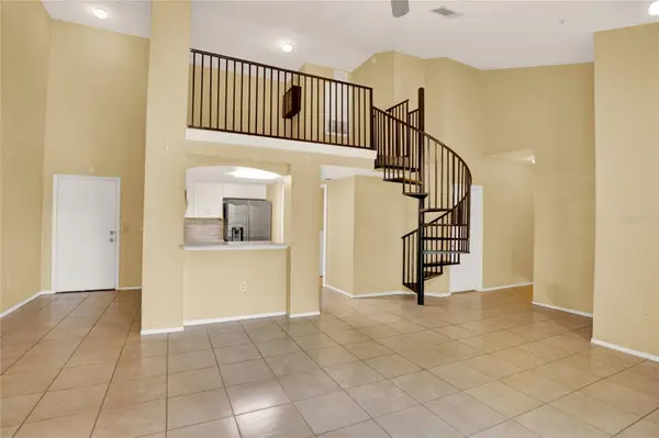 1325 ROTONDA PT #337, Lake Mary, FL 32746