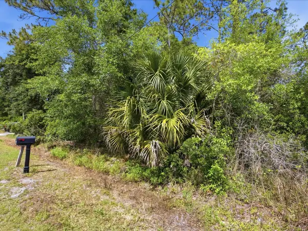 1935 7TH AVE, Deland, FL 32724