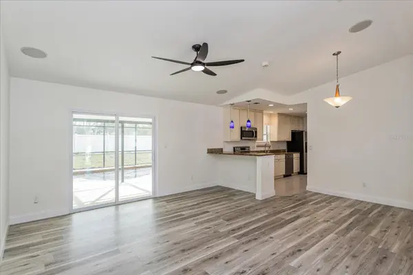 414 TRANQUILLE OAKS DR, Ocoee, FL 34761