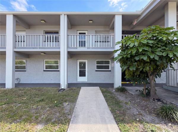 1303 S HERCULES AVE #6, Clearwater, FL 33764