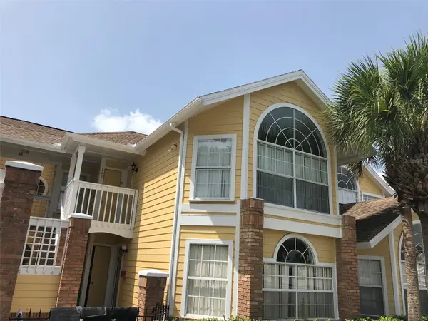 2468 SWEETWATER CLUB CIR #111, Kissimmee, FL 34746