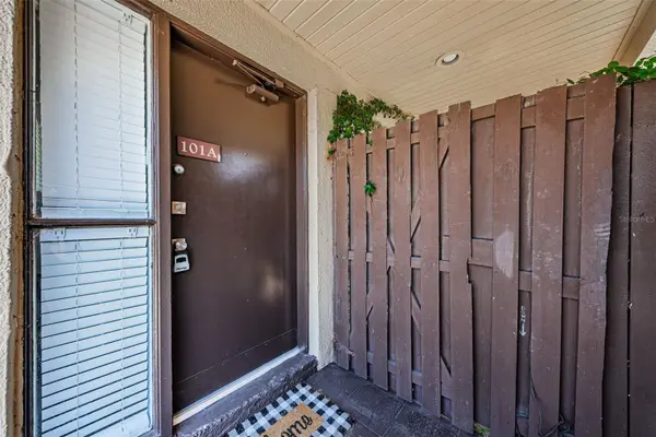781 VILLAGE LAKE TER N #101A, St Petersburg, FL 33716