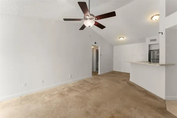 4532 COMMANDER DR #2133, Orlando, FL 32822